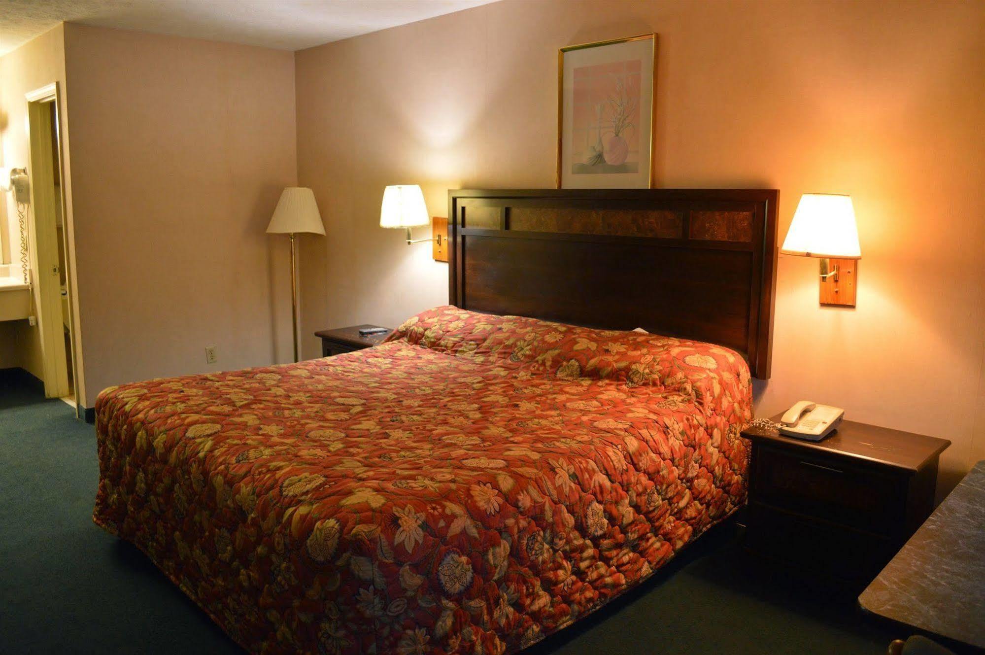 Economy Inn Carthage Dış mekan fotoğraf